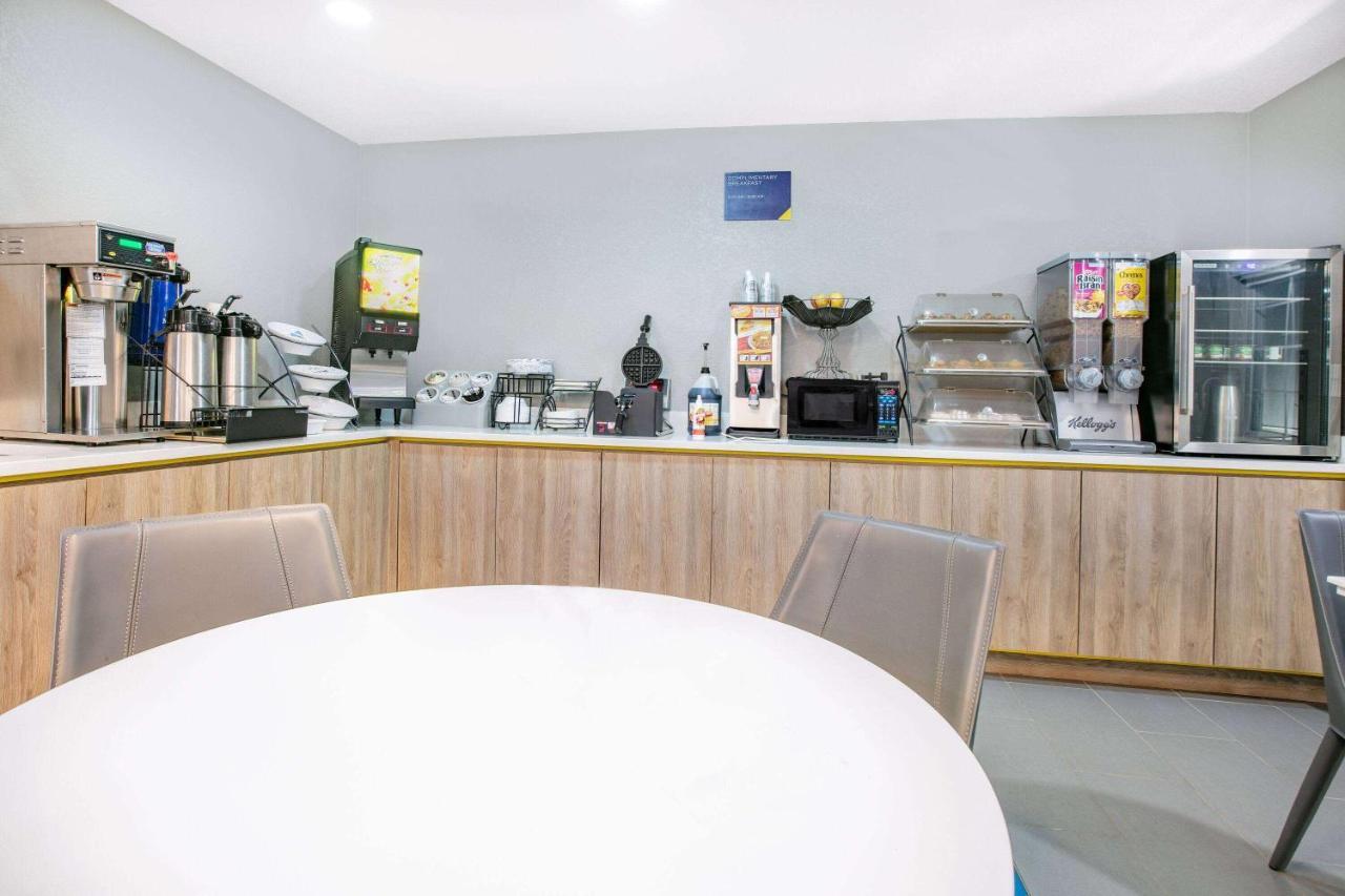 Microtel Inn By Wyndham Beckley Ngoại thất bức ảnh